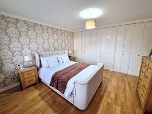 Photo 21- click for photo gallery